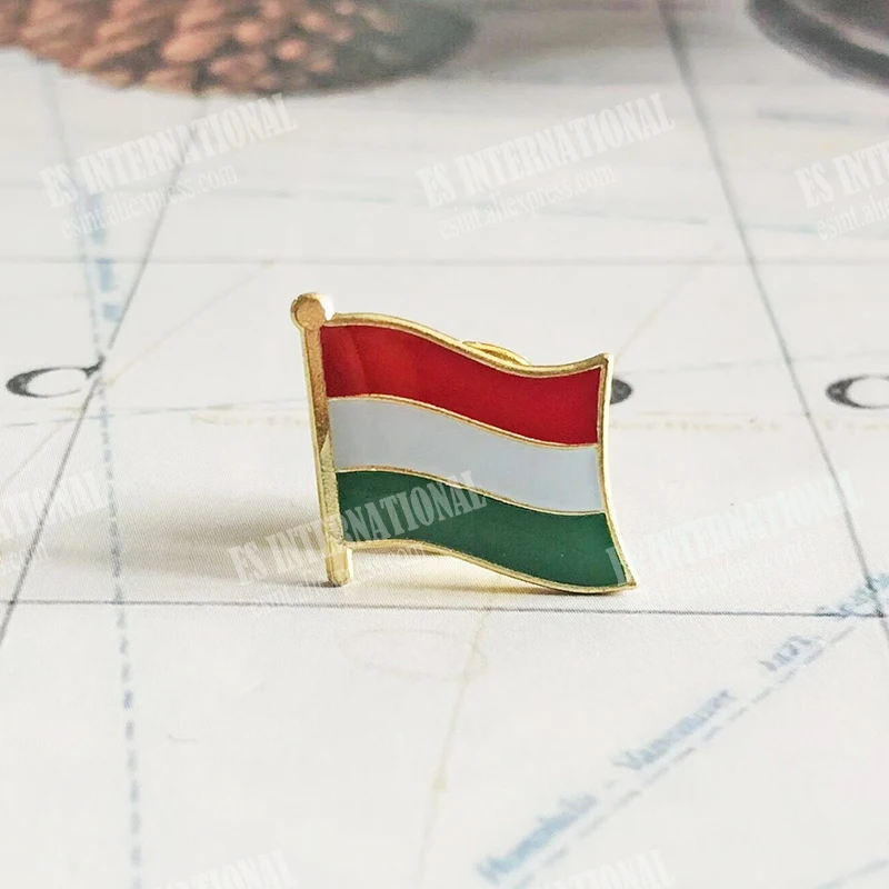 HUNGARY National Flag Embroidery Patches Badge Shield And Square Shape Pin One Set On The Cloth Armband   Backpack  Decoration