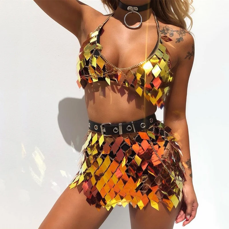 Kolorowy błyszczący metalowy dwuczęściowy zestaw z cekinami Halter Low Cut Hollow Out Crop Top Gorąca patchworkowa spódnica Rave Festival Dwuczęściowe zestawy