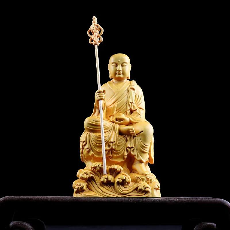 

Boxwood carving ornaments land Tibetan king Bodhisattva Buddhist products Zen Buddha ornaments Chinese home decorations