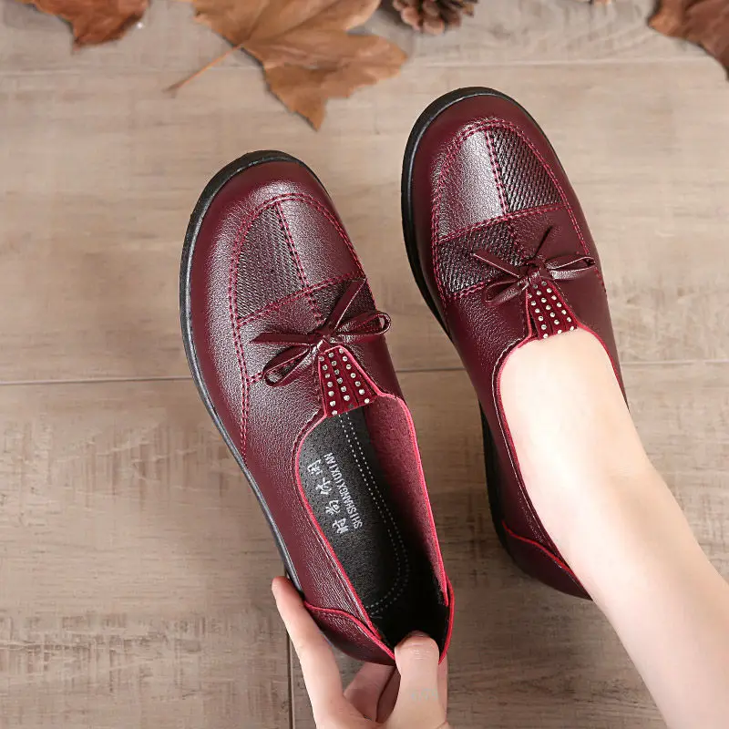 Zapatos planos de cuero para mujer, mocasines clásicos, informales, de primavera, 2021