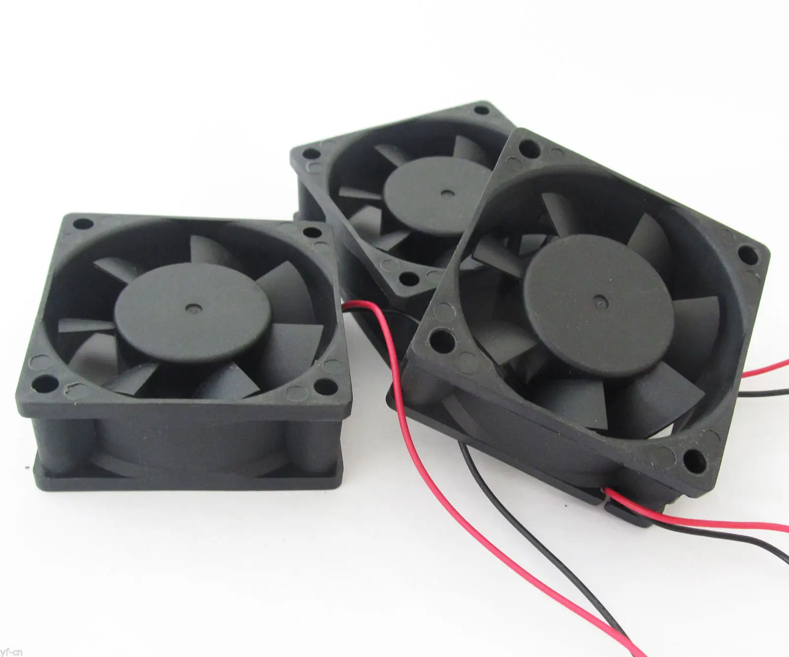 1pc Brushless DC Cooling Fan 60x60x25mm 6025 7 blades 5V 0.20A 2pin Connector