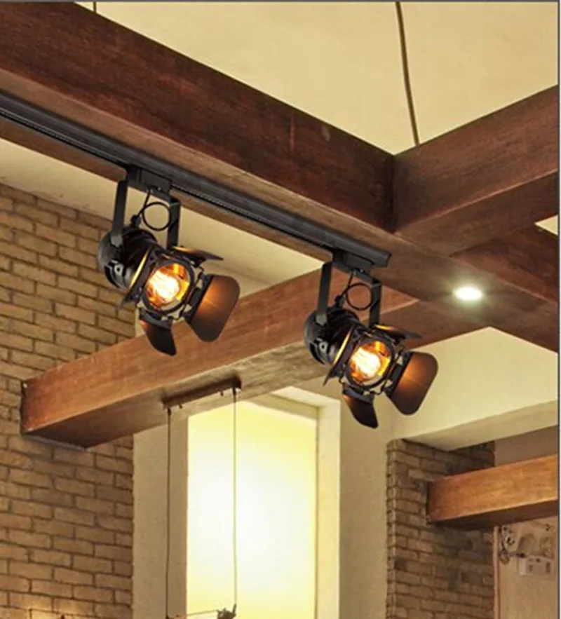 

Retro Industrial Painted Track Ceiling Lamp E27 LED Ceiling Lamp For Living Room Bedroom Hotel Bar Exhibition Hall