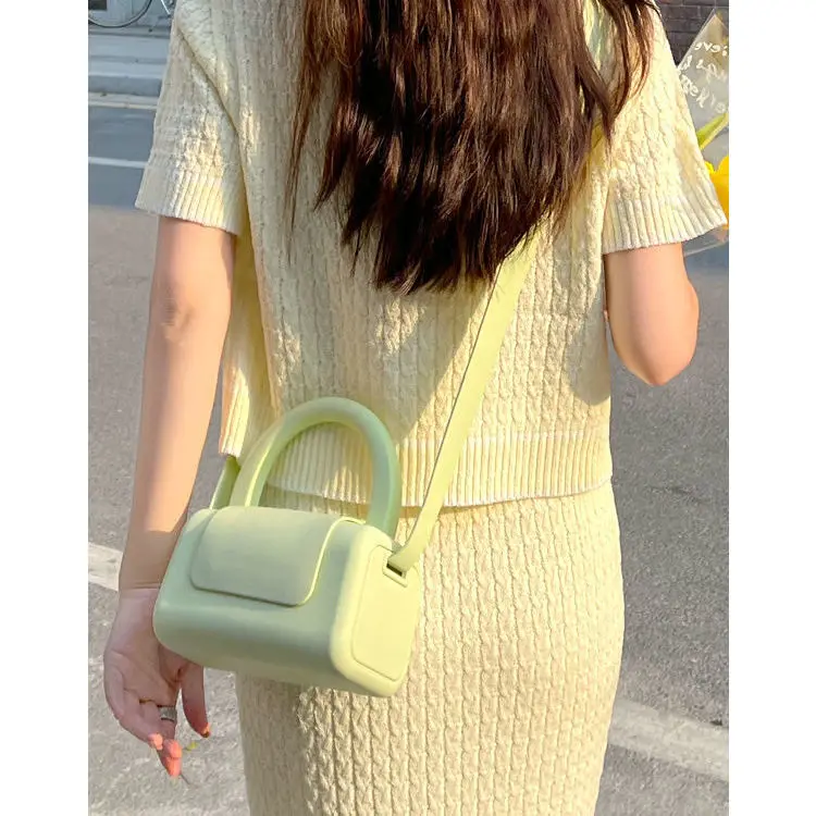 TOTO Bag 2023 nowa moda PVC wiadro solidna zasuwka twarda torba na ramię torebki i torebki Crossbody koreańska damska torba dziewczęca