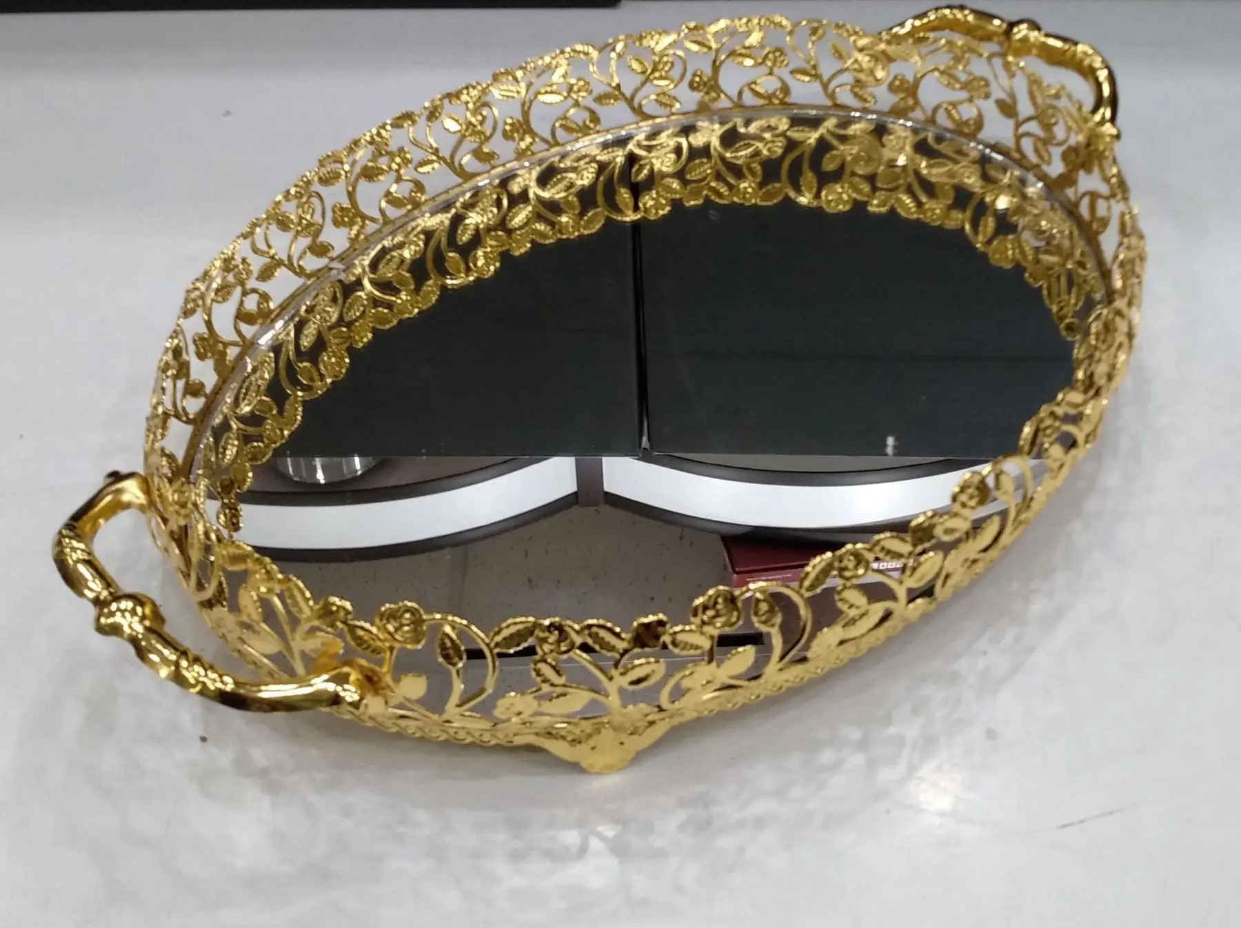 

DOLBOVI KRM COLLECTİON METAL MIRRORED PRESENTATION tray (GOLD) tray поднос plateau de service