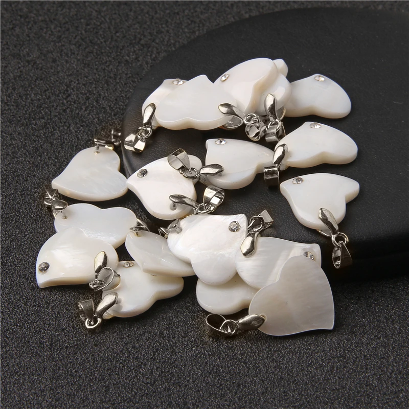 Natural Shell Pendants Heart Shape Mother Of Pearl Shell Beads Charms Connectors for DIY Jewelry Making Accessries 20mmx17.5mm