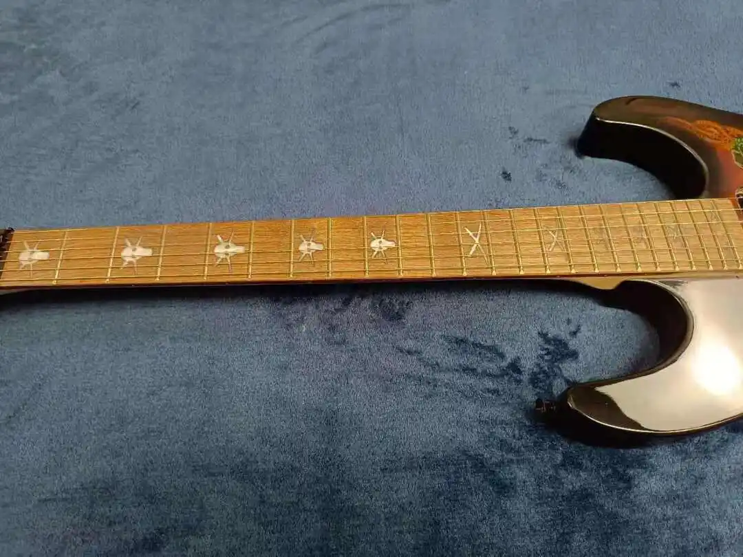 جيتار كهربائي عالي الجودة مكون من 6 أوتار، جسم من خشب الزيزفون، بنمط جمجمة، يدعم التخصيص، توصيل مجاني #6