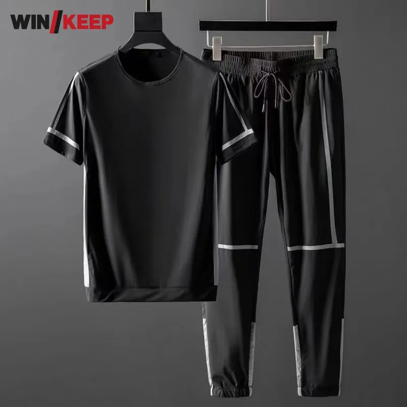 Mens Summer Loose Fit Running Set Striped O Neck Short Sleeve Joggers Pants Two Piece Sets Gym Fitness Tracksuit Training Suit