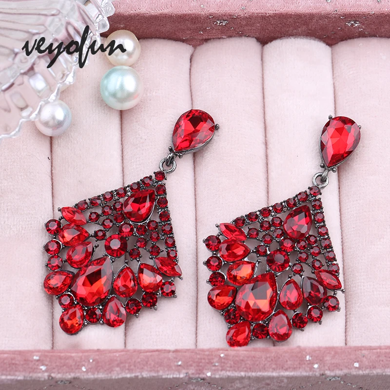 Veyofun Vintage Hollow Crystal Drop Earrings Luxury Red Color Rhinestone Dangle Earrings for Women Fashion Jewelry