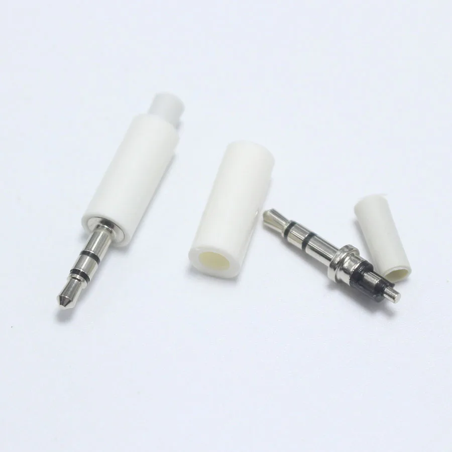 2pcs White / Black 2.5mm Stereo Headset Plug 4 Pole 3 Pole 2.5 Audio Plug Jack Adapter Connector For Iphone New Outlet 2.5mm