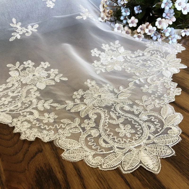 European Mesh Embroidery Water Soluble Lace Tablecloth Furniture Dust Cover Hotel Coffee Tea Table Cloth Christmas Wedding Decor