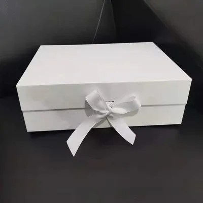 

2Pcs Wedding Gift Box Bridal Party Gift Custom Present Box Maid of Honour Bridesmaid Gift Box Souvenir Box