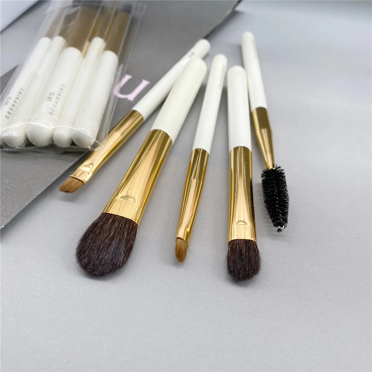 Top Quality Japanese Makeup Brush Set - Travel Sized 5pcs (G-03 G-04 G-05 G-06 G-14) Beauty Cosmetics Tools Kit