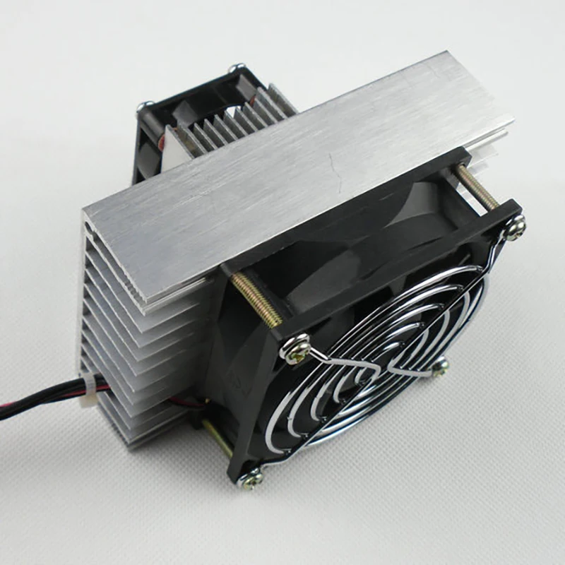 Semiconductor Electronic Refrigeration Small Air Conditioning Pet Air Conditioning Micro Air Conditioning 12V Cooling Module