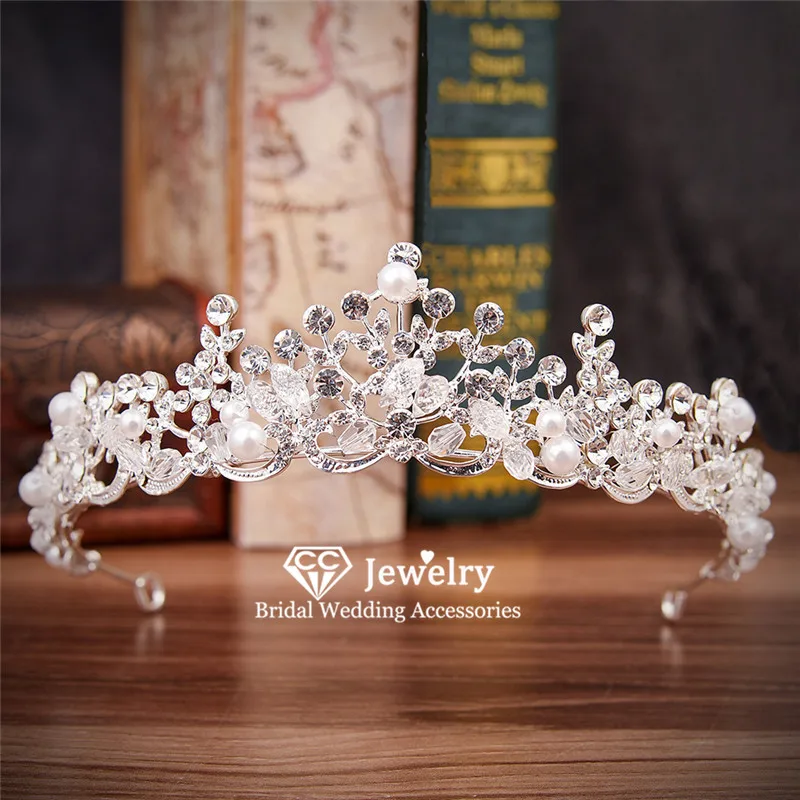 

CC Tiaras and Crowns Hairbands Wedding Hair Accessories for Women Jewelry Charms Party Princess Imitation Pearl Tiara KC62