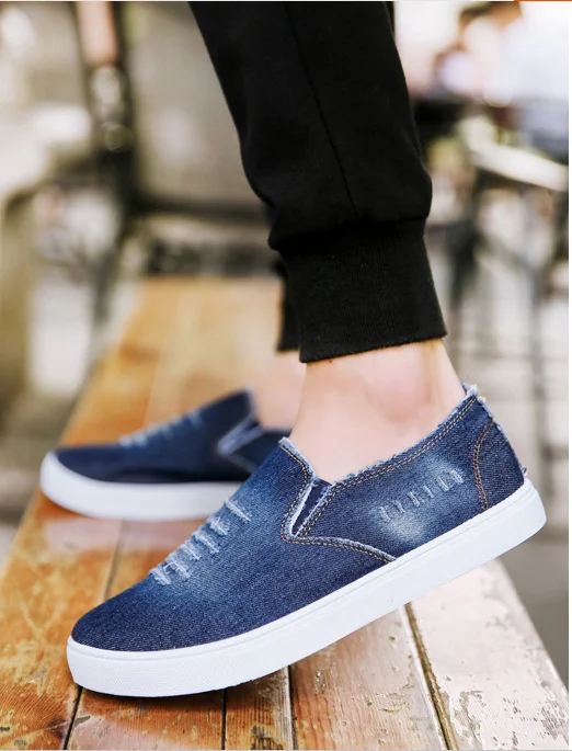 New Spring Autumn Canvas Shoes Men Fashion Denim Shoes Slip-on Mens Casual Shoes Hot Sale Ins Cool Shoes Male Loafers