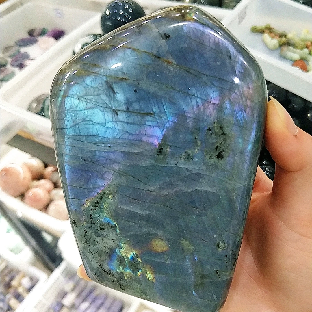 Natural Freeform Colorful Flash Purple Light Feldspar Polish Moon Rocks Labradorite Furnish And Decorate Bedroom Healing Crystal