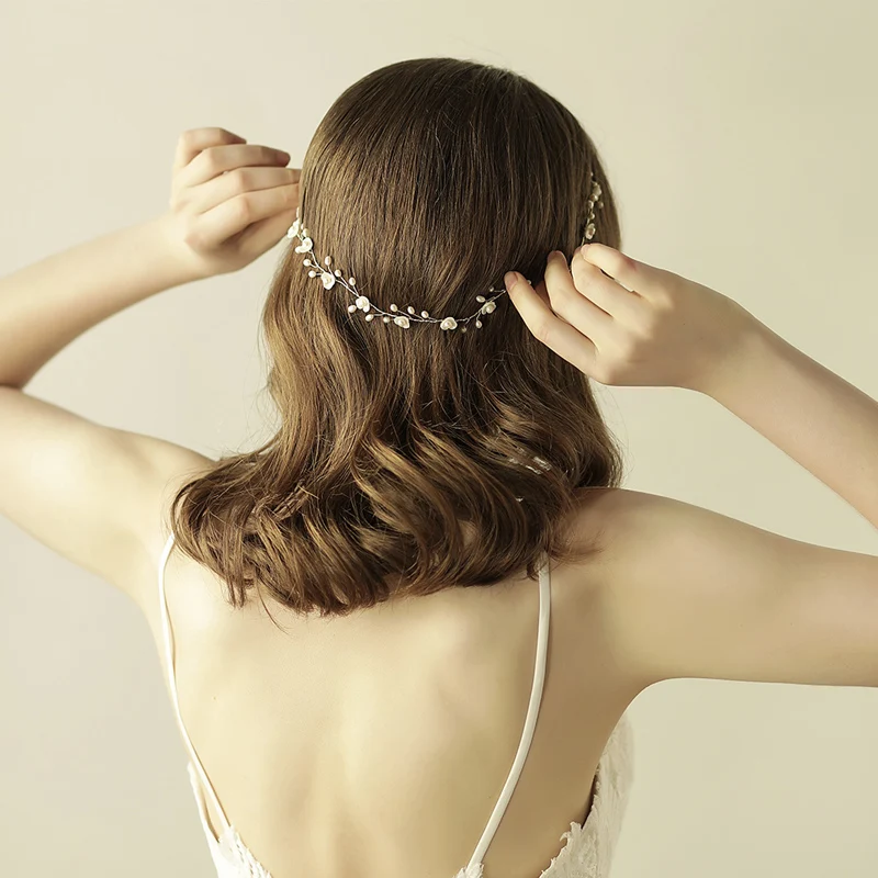 O810 Delicate freshwater pearl hair bands headband for bride decorated beaded fancy wedding hair bands with shell flower