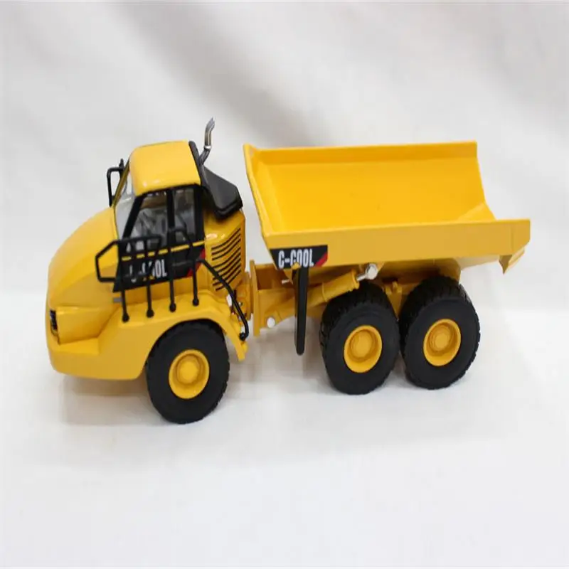 Diecast Engineering Articulated Truck Vehicle Model C-COOL 1/64 Scale Collection Toys for Fans Collection Gifts