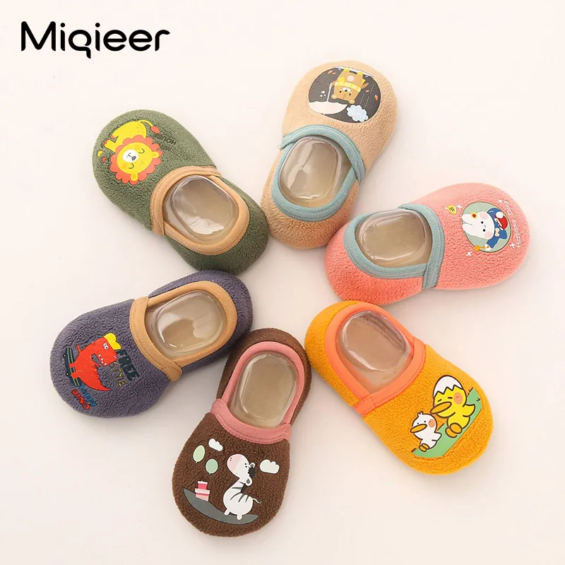 Baby Shoes Winter Soft Lamb Wool Boys Girls Cartoon Animals Home Warm Slippers Toddler Infant Newboarn Indoor Floor Sapatos