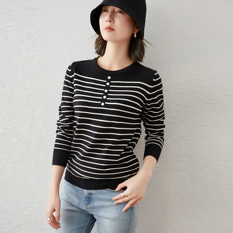 YSC Hot Sales Classic style Women\'s Knitted Cashmere Wool Sweater Black and white stripes Keep warm High-quality pullovers