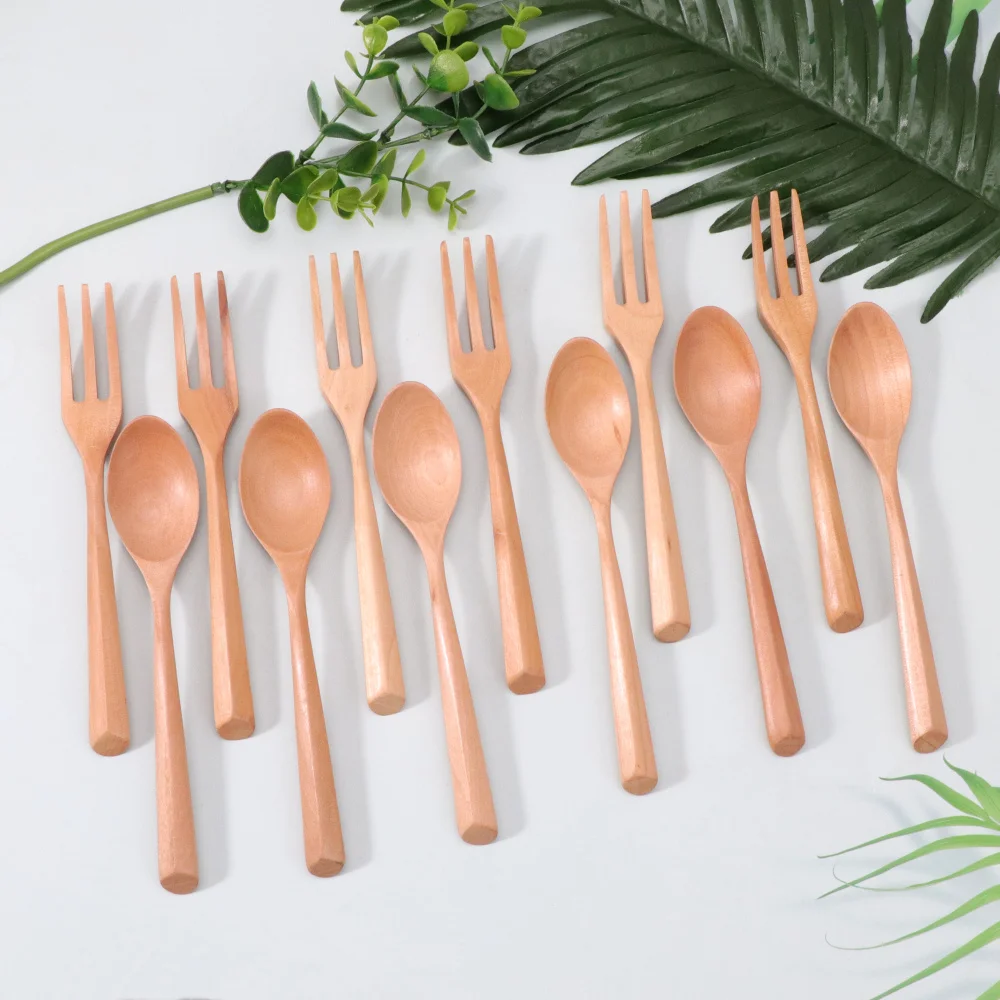 

6pcs/12pcs Wooden Cutlery Set Portable Japanese Tableware Travel Dinnerware Non-toxic Natural Wood Fork And Spoon Kitchen Tools