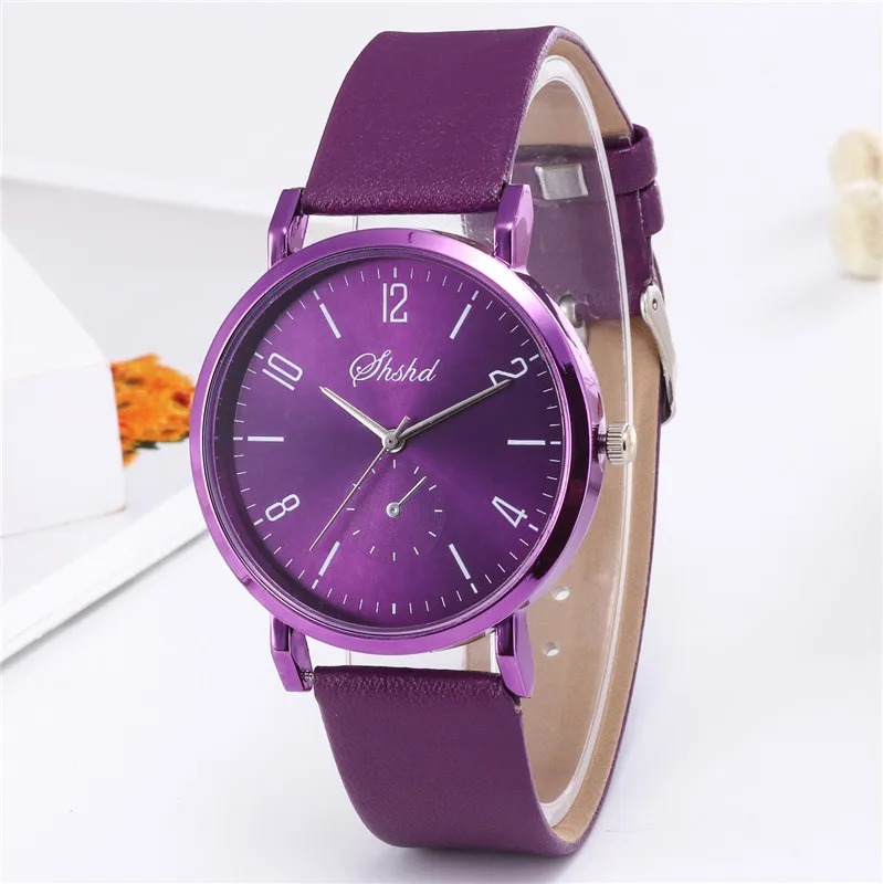 Fashionable casual women\'s watch sell like hot cakes fashion watches digital sports leisure belt watches wholesale men and women