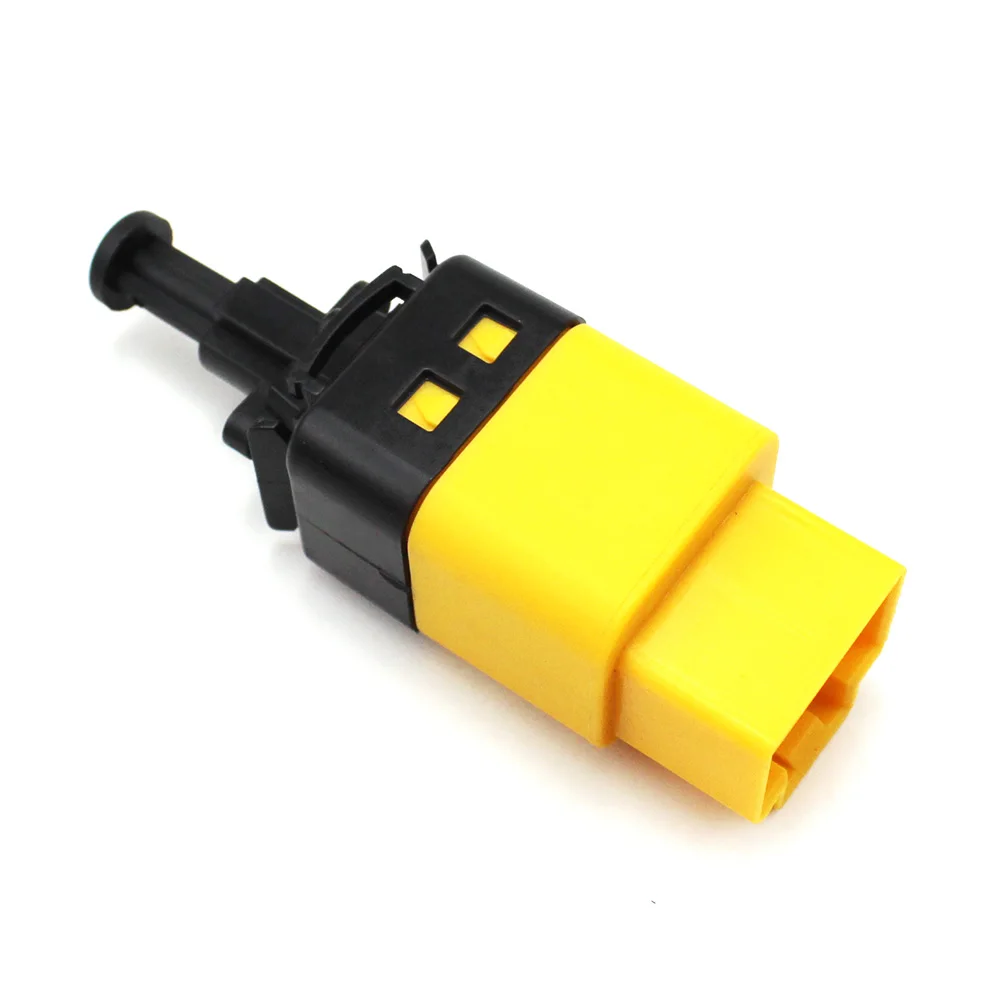 

4Pins Brake Stop Light Switch 96874571 for Chevrolet Spark Optra Aveo Kalos Nubira Tacuma Daewoo Evanda Lacetti