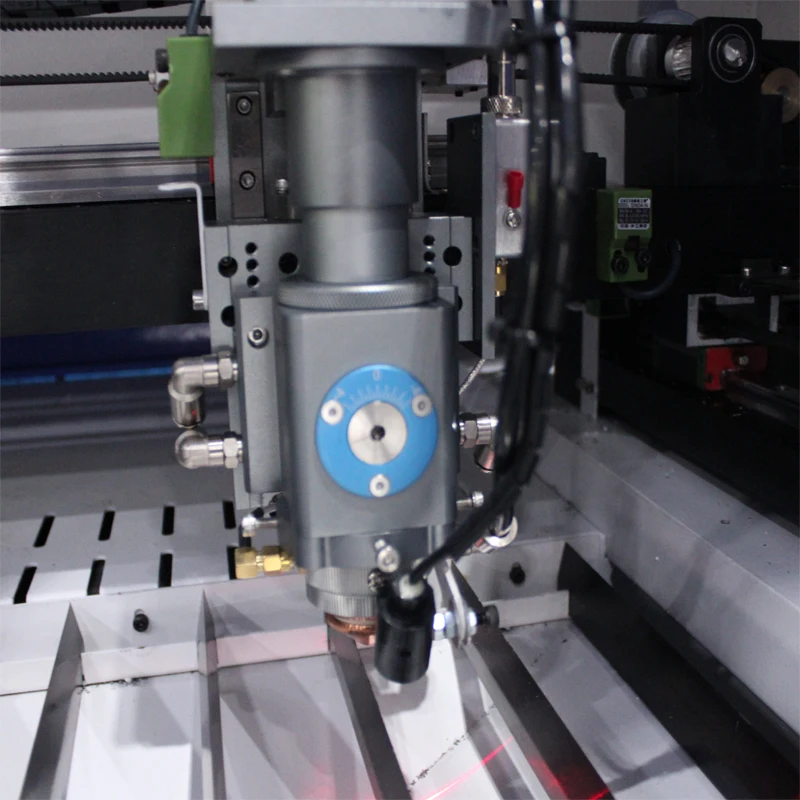 Multi-Taal Ondersteuning Cut Laser Machine 1390 Carbon Laser Staal Machine, Snijden Metalen En Niet Metalen