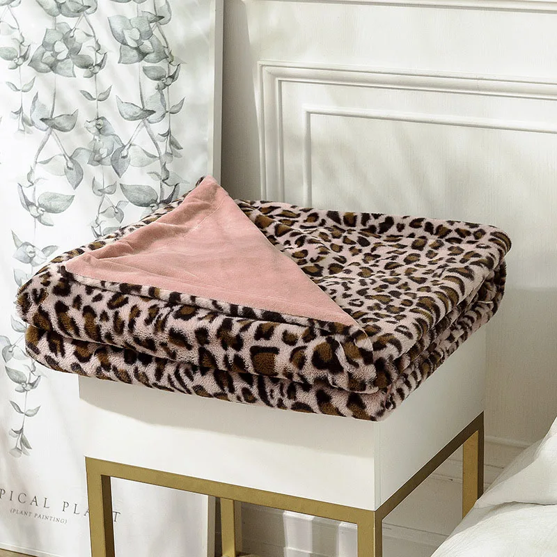 Leopard Blanket for Bed Modern Coral Fleece Double-Layers Office Winter Warm Sofa Bed Throw Blankets Plaid Bedspread Bed Cover