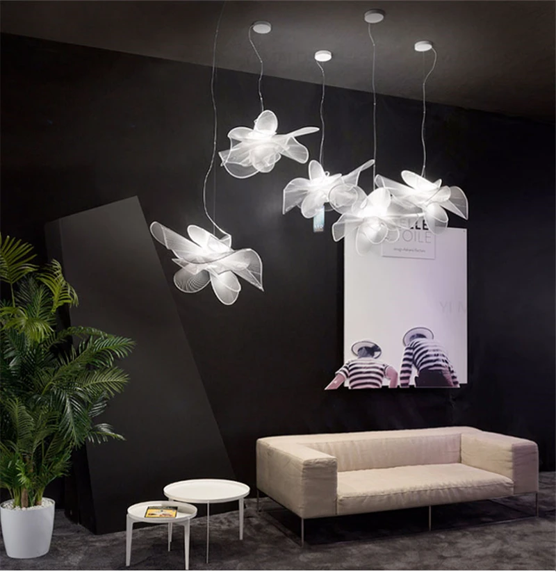 La Belle Etoile Cha…