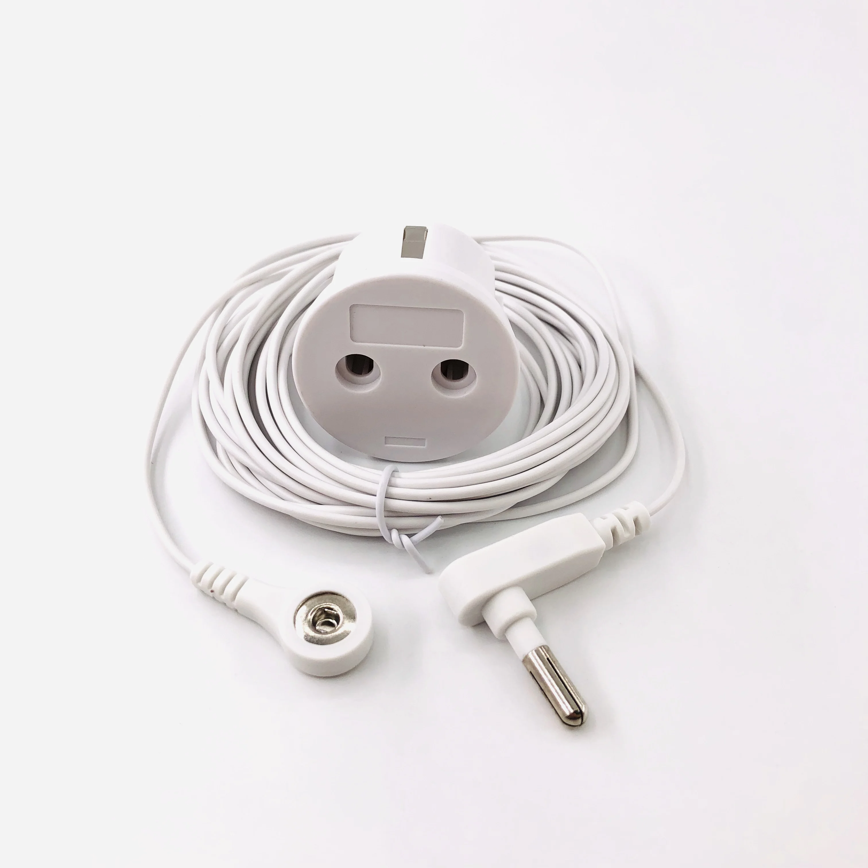 Earthing EU Socket with the grounding cord for earthing sheets