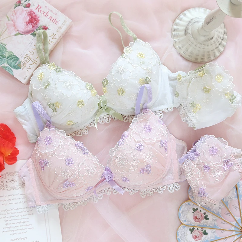 Embroidered sweet flowers naturally gathered bra set girl underwire women underwear sexy lace push up lingerie