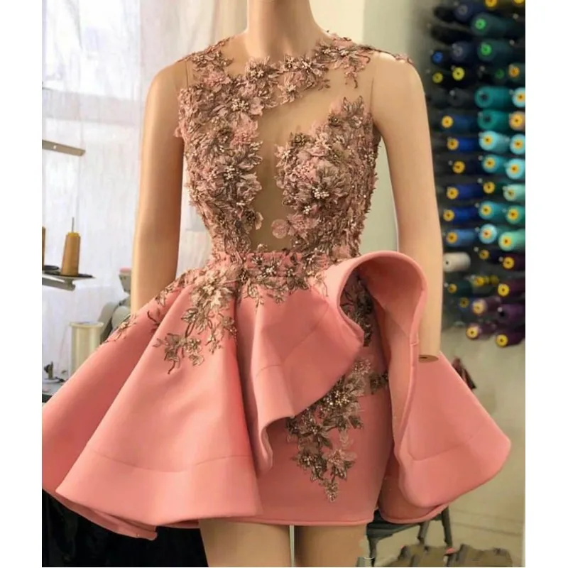 Robe de Cocktail courte rose Blush, à volants, avec des Appliques florales 3D, perlée, col transparent, effet d'illusion, robe de bal