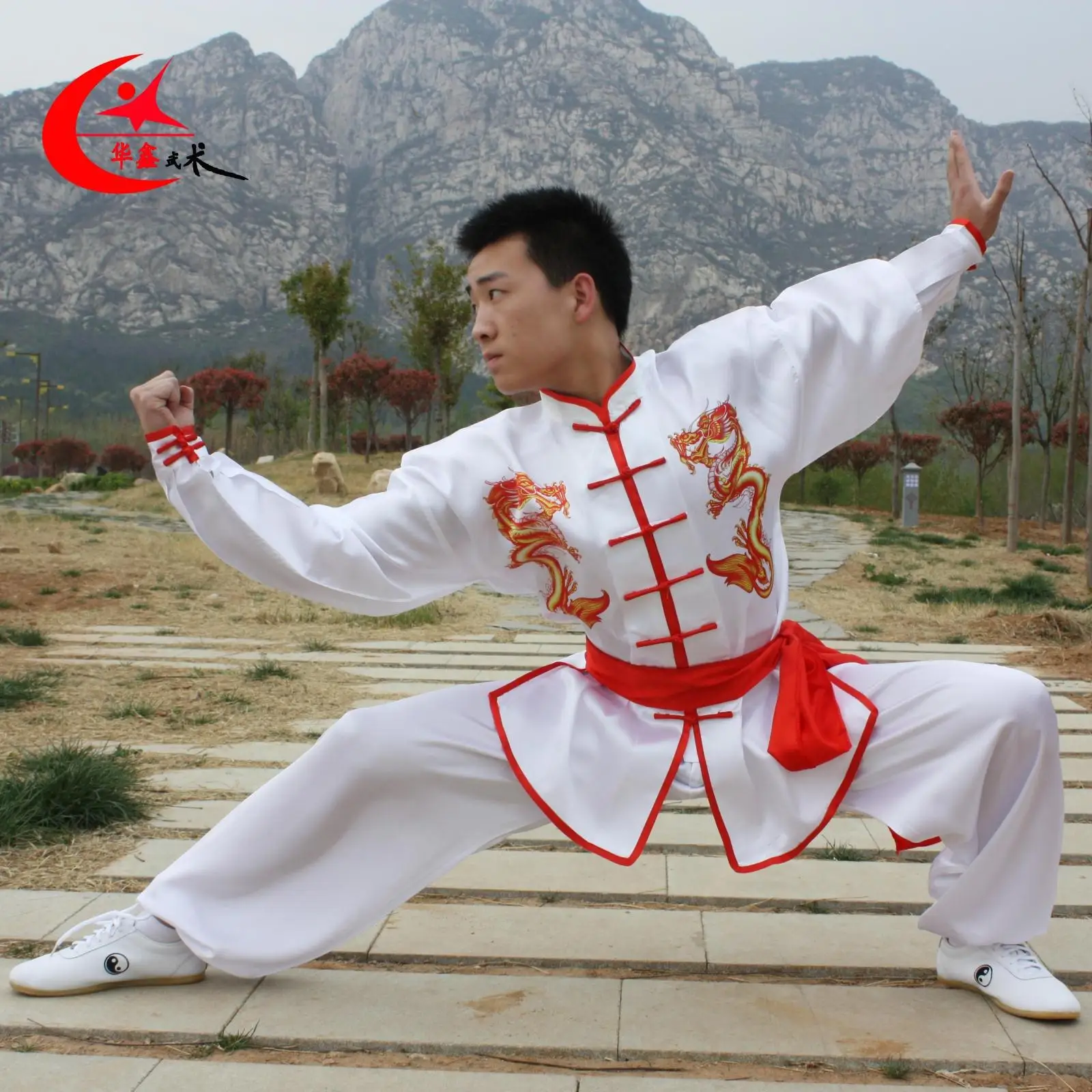 

New Ssangyong Printed Glitter Satin Men's And Women's Spring, Summer And Autumn Tai Chi Performance Martial Arts Suits