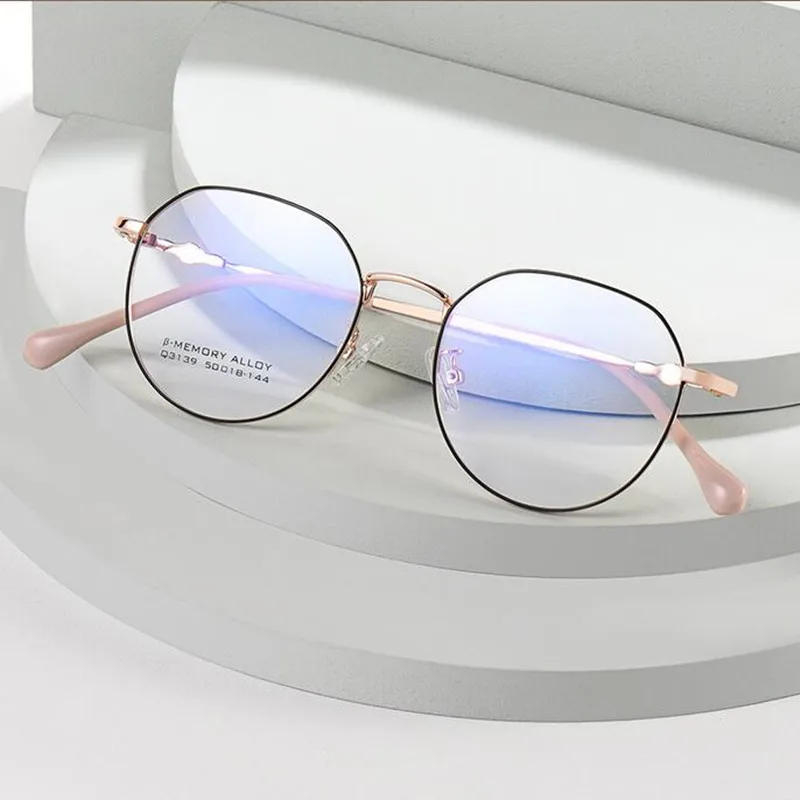 β Titanium Women Fashion Trending Glasses Frame Ladies Eyewear Myopia Prescription Optical Eyeglasses F3139