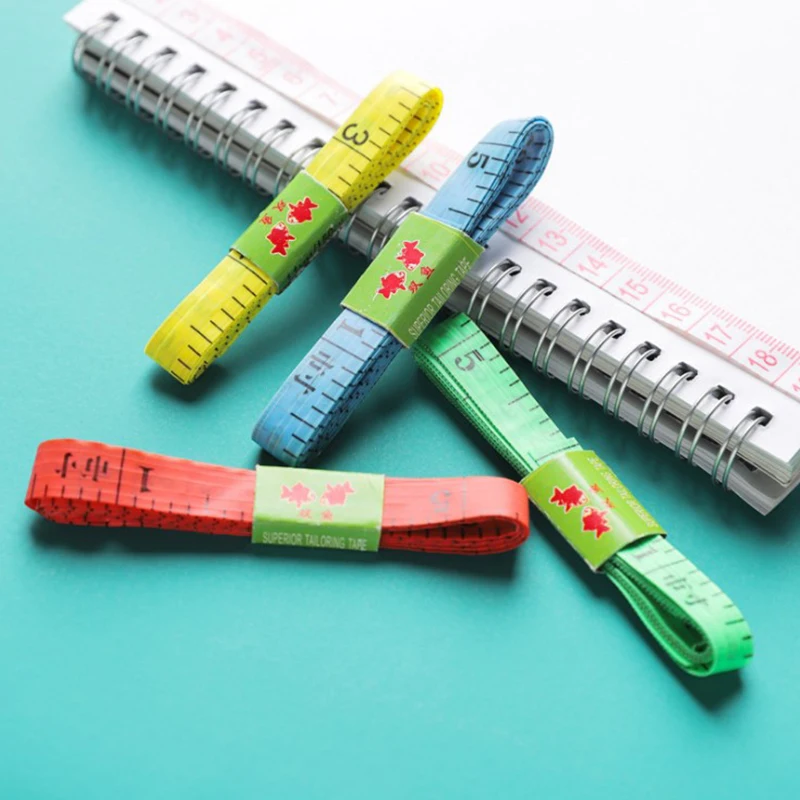 1pc vendita calda 1.5m righello di misurazione dell'altezza cucito su misura metro a nastro regola della vita righello a tre circonferenza nuovo colore casuale