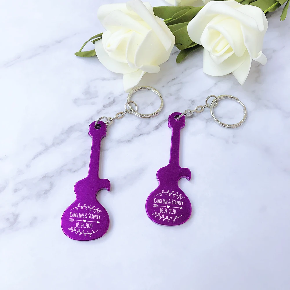 Wedding Favors for Guests Personalized Keychains Wedding Souvenirs Guitar Shaped Metal Key Chains with Bottle Openers