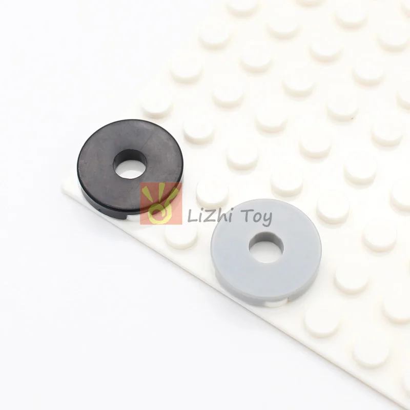 

50pcs MOC Compatible 15535 Tile Round 2x2 with Hole DIY Creative Enlighten Building Block Bricks Assembles Particles