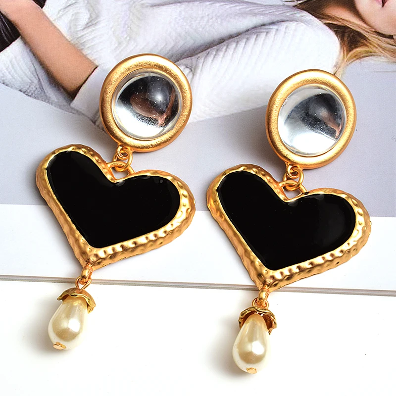 Wholesale Long heart earrings High-quality Metal Oiled Drop Earring Fashion trend jewelry accessories for women