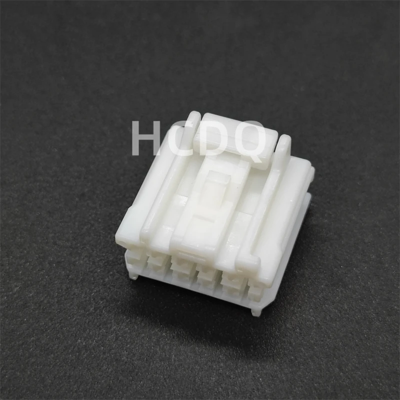 

10 PCS Original and genuine 6098-7346 automobile connector plug housing supplied from stock