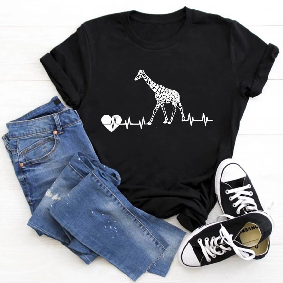 

Women Graphic Clothes Short Sleeve Black Tops Leisure Summer Shirts Tees Women Giraffe Heartbeat Print Female Tshirt