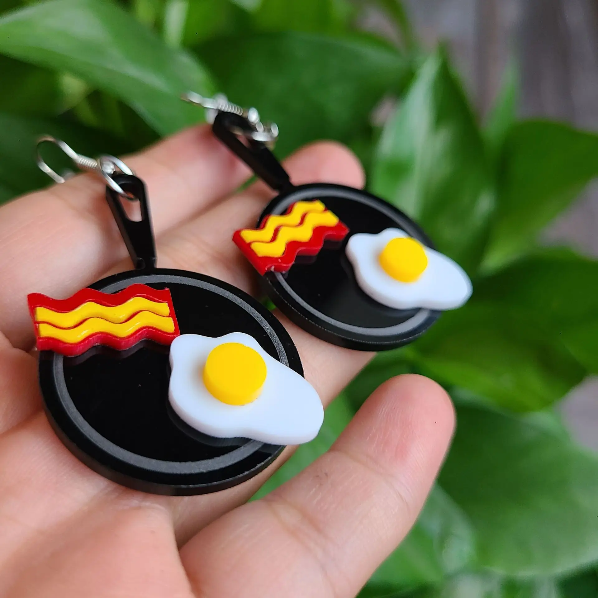 YAOLOGE Fashion Frying Pan Pendant Jewelry Egg Acrylic Unique Shape Woman Earring Jewelry Funny Creative Party Gift Wholesale