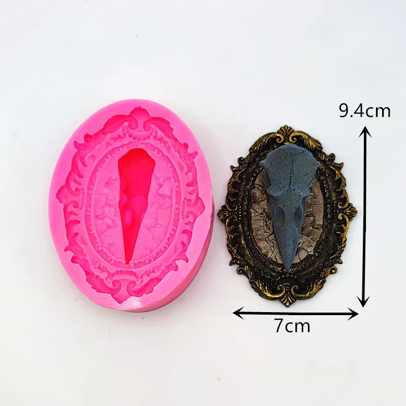 Small exquisite crow skull silicone mold making plaster resin model jewelry kitchen diy sugar icing chocolate cake tool