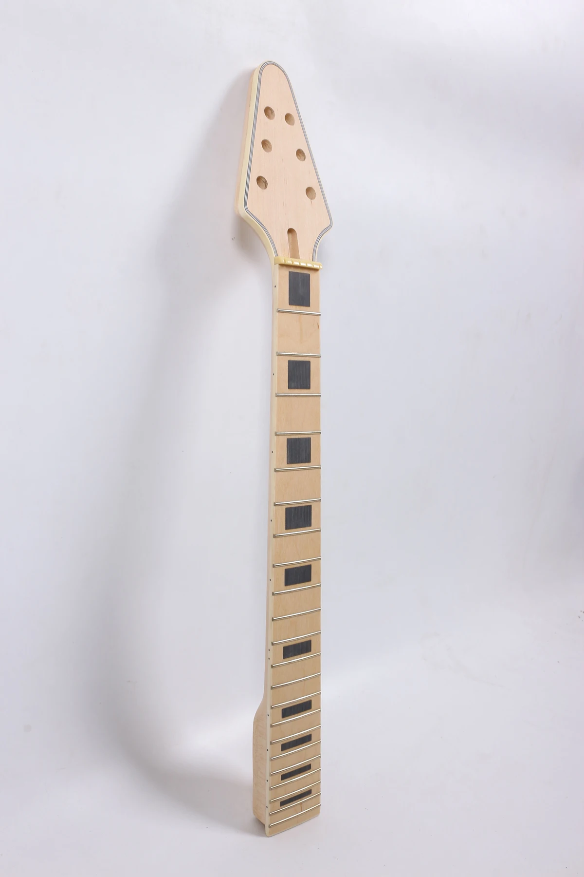 

24.75 inch 1 pcs Electric Guitar Neck Solid wood maple FretBoard 22 Fret