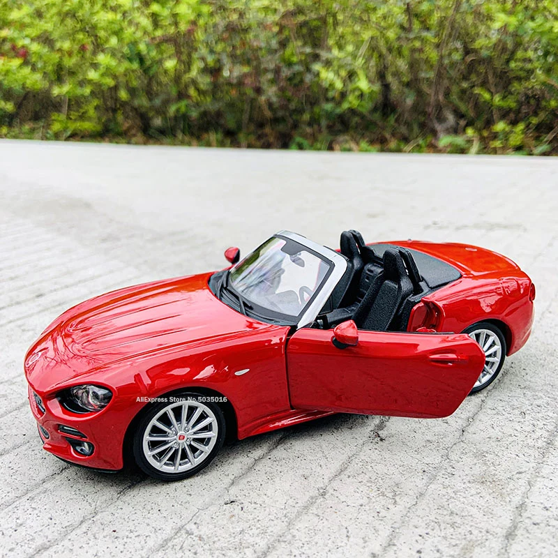 Bburago 1:24 Brand New  Metal FIAT 124 Spider Red Alloy Diecast Model Car Alloy Toys For Children Gifts Toys