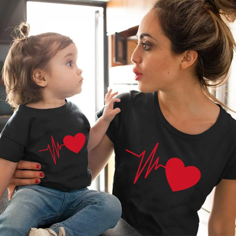 Cute Mother And Daughter Clothes Mother Daughter Matching Red Love Printing T Shirt Family Matching Outfits Mommy And Me Clothes