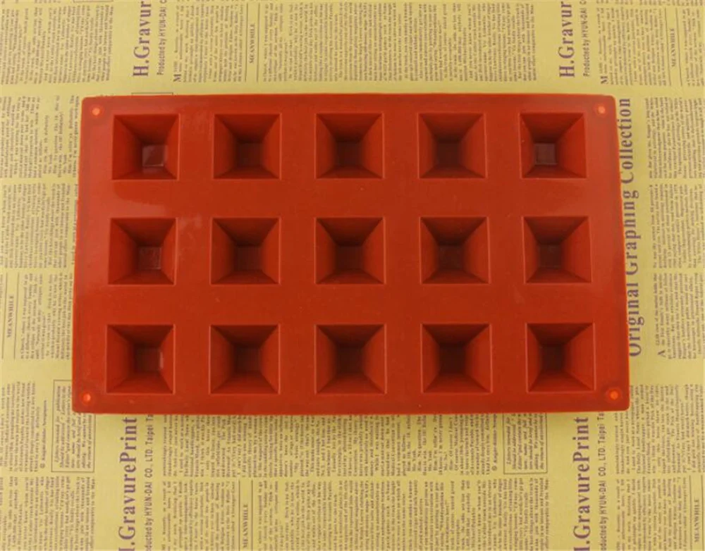 

New 30pcs/lot Silicone chocolate Mold pyramid resin soap molds ice candy jello gummy mould cake baking dessert pastry mold