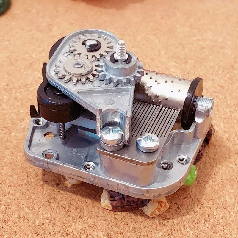 DIY Music Box Mechanism with Center Rotating Shaft Output/M3 Left Thread Christmas Gifts Unusual