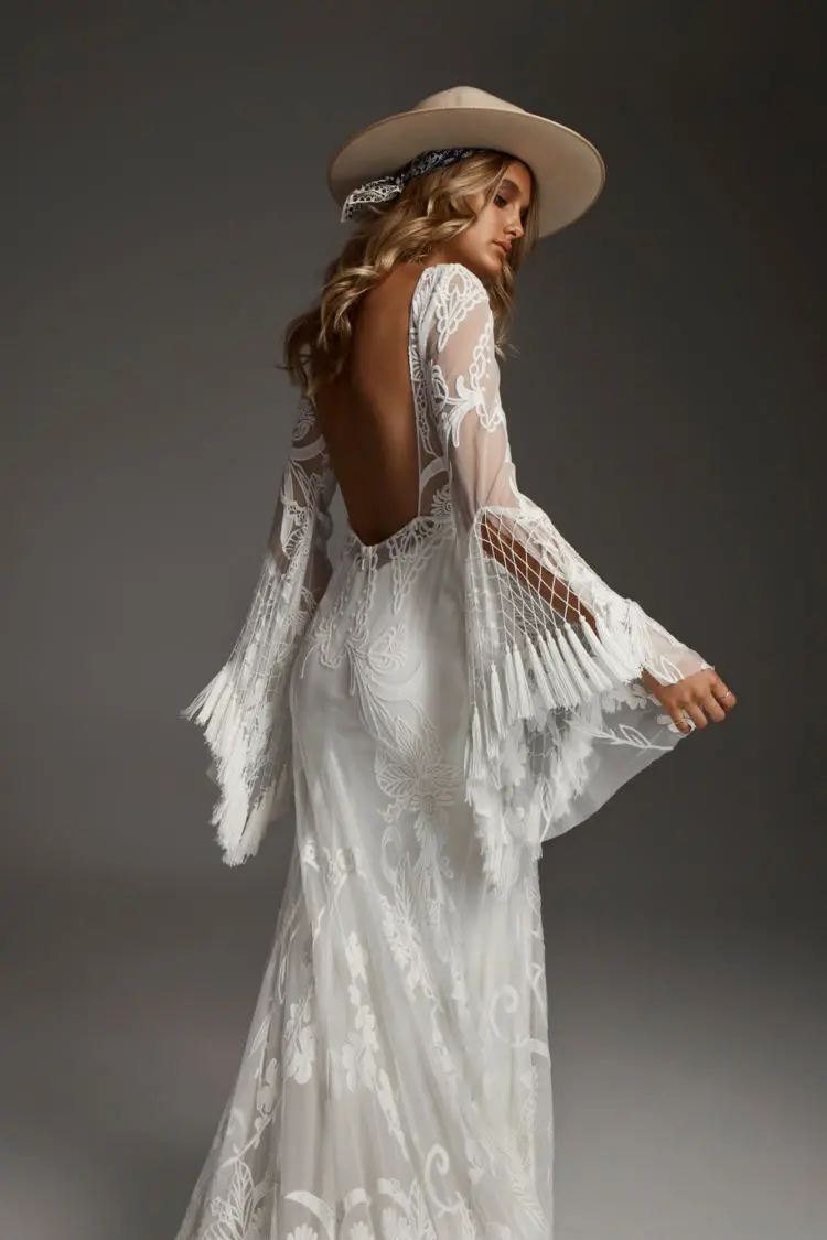 Great Mermaid Wedding Dresses Cowboy Lace Appliqued Sweep Train Country Bridal Gowns Backless Long Sleeve Boho Vestido De Noiva