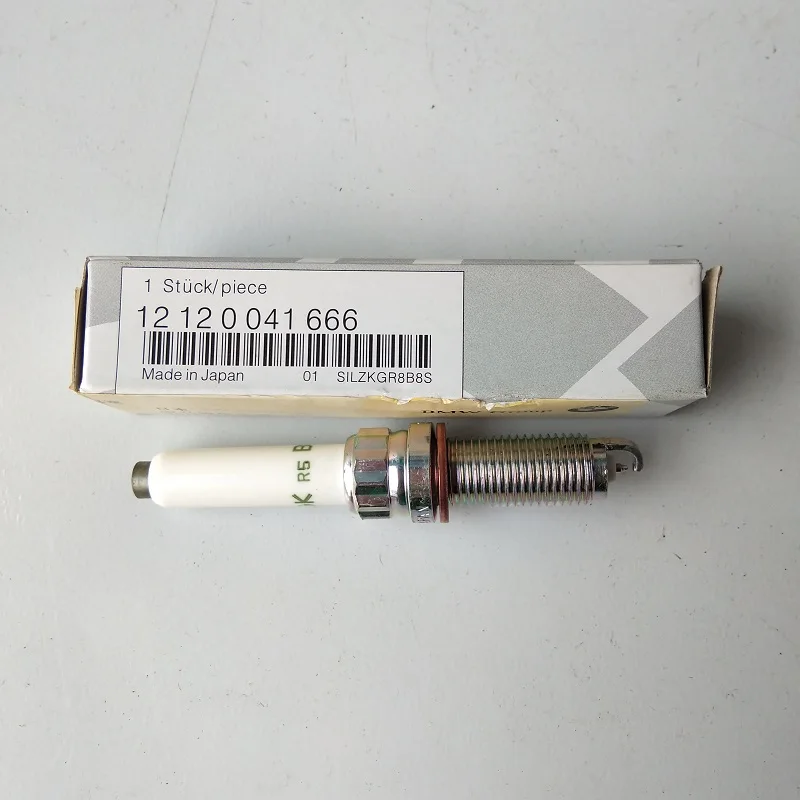 

Suitable for BMW 1 Series 2Series 3 Series 5 Series X1X3 spark plug 0041666 B48 B38